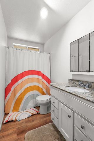 1111 Jaxon Way, Redding, CA 96003