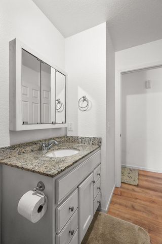 1111 Jaxon Way, Redding, CA 96003