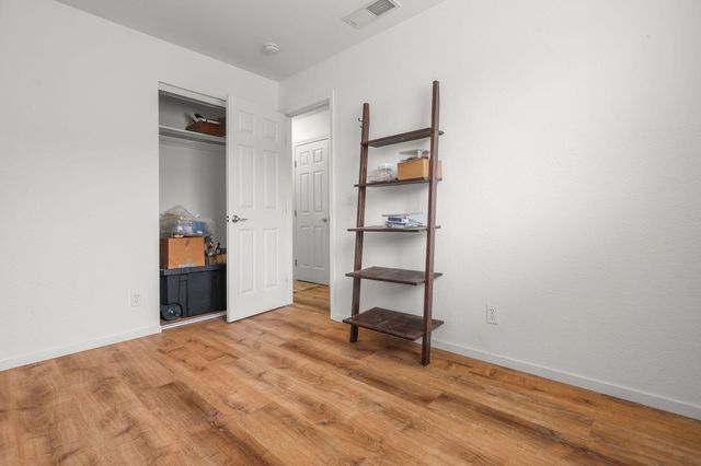 1111 Jaxon Way, Redding, CA 96003