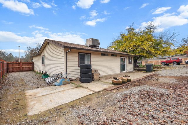 1111 Jaxon Way, Redding, CA 96003