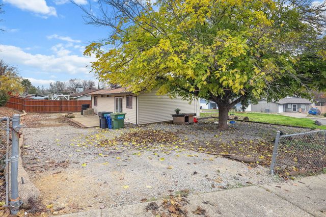 1111 Jaxon Way, Redding, CA 96003