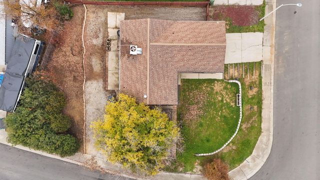 1111 Jaxon Way, Redding, CA 96003
