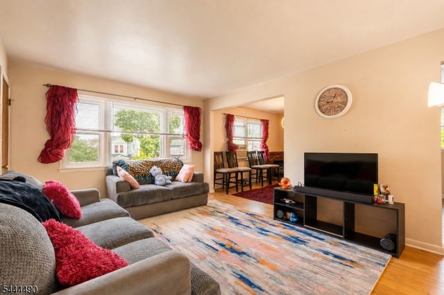 1224 Union St, Linden City, NJ 07036