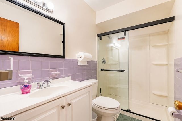 1224 Union St, Linden City, NJ 07036