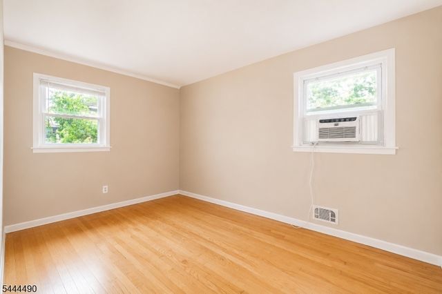 1224 Union St, Linden City, NJ 07036