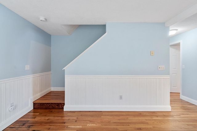 29 Lamplighter Lane, Chelmsford, MA 01863