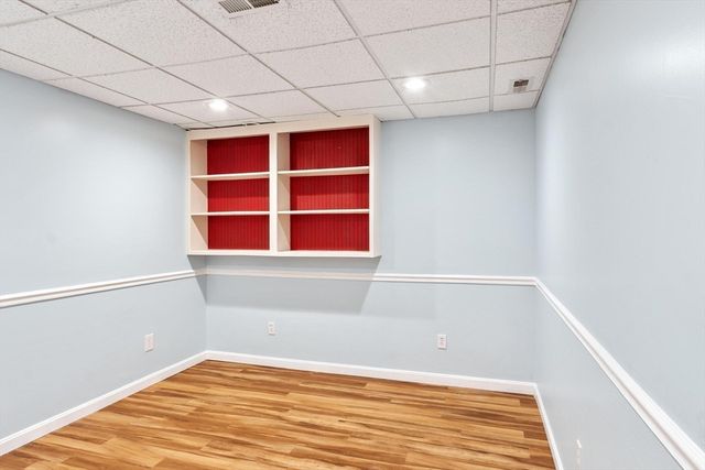 29 Lamplighter Lane, Chelmsford, MA 01863