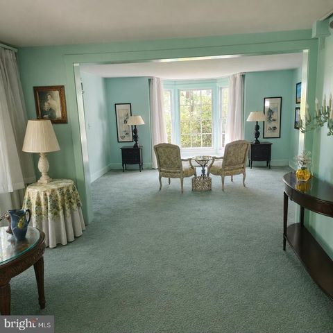 42-44 S WEST AVE, Vineland, NJ 08360