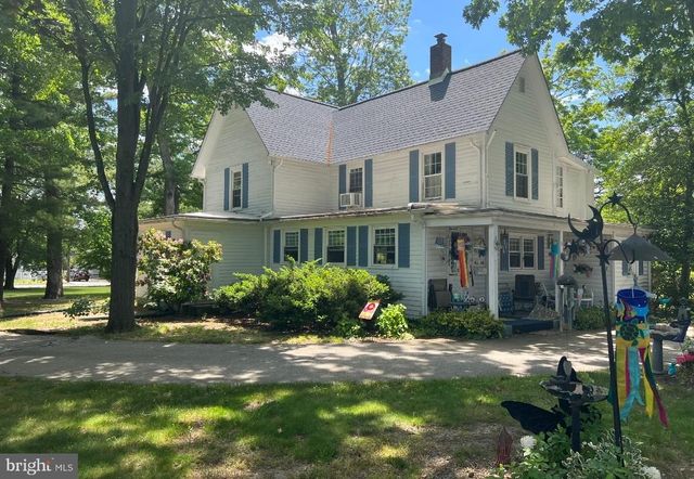 42-44 S WEST AVE, Vineland, NJ 08360