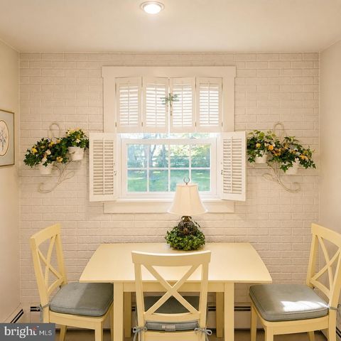 42-44 S WEST AVE, Vineland, NJ 08360