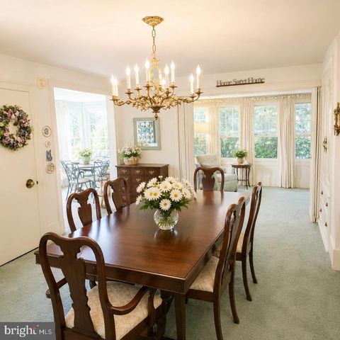 42-44 S WEST AVE, Vineland, NJ 08360