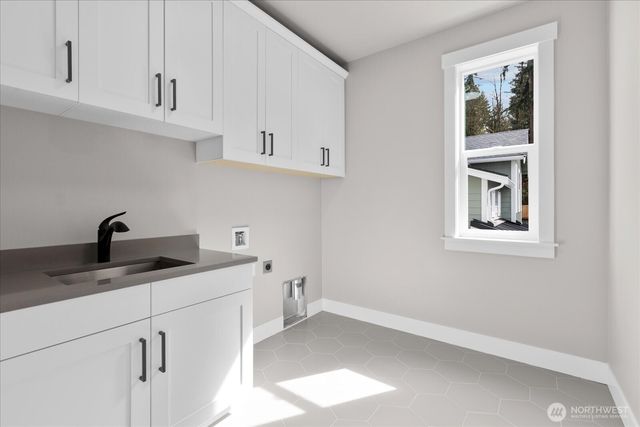 3502 N Alaska Rd, Brier, WA 98036