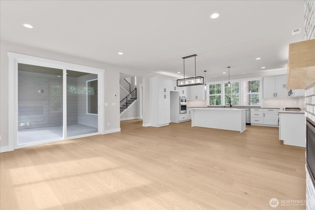 3502 N Alaska Rd, Brier, WA 98036