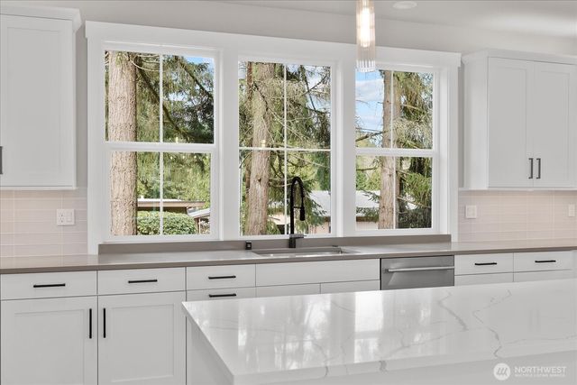 3502 N Alaska Rd, Brier, WA 98036