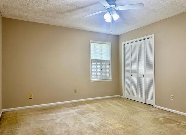 177 Old Rosser Road SW, Lilburn, GA 30047