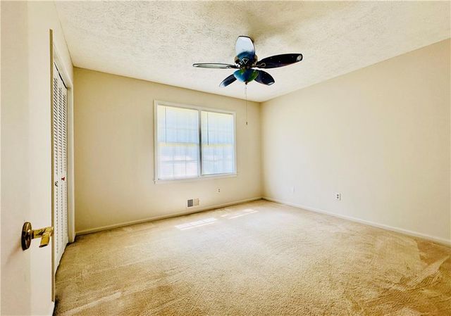 177 Old Rosser Road SW, Lilburn, GA 30047