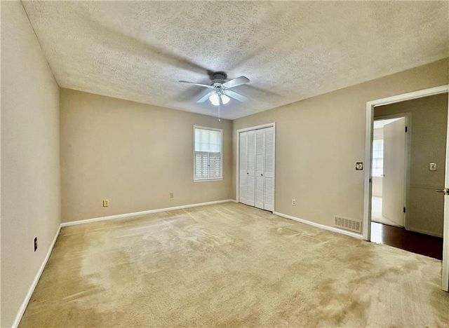 177 Old Rosser Road SW, Lilburn, GA 30047