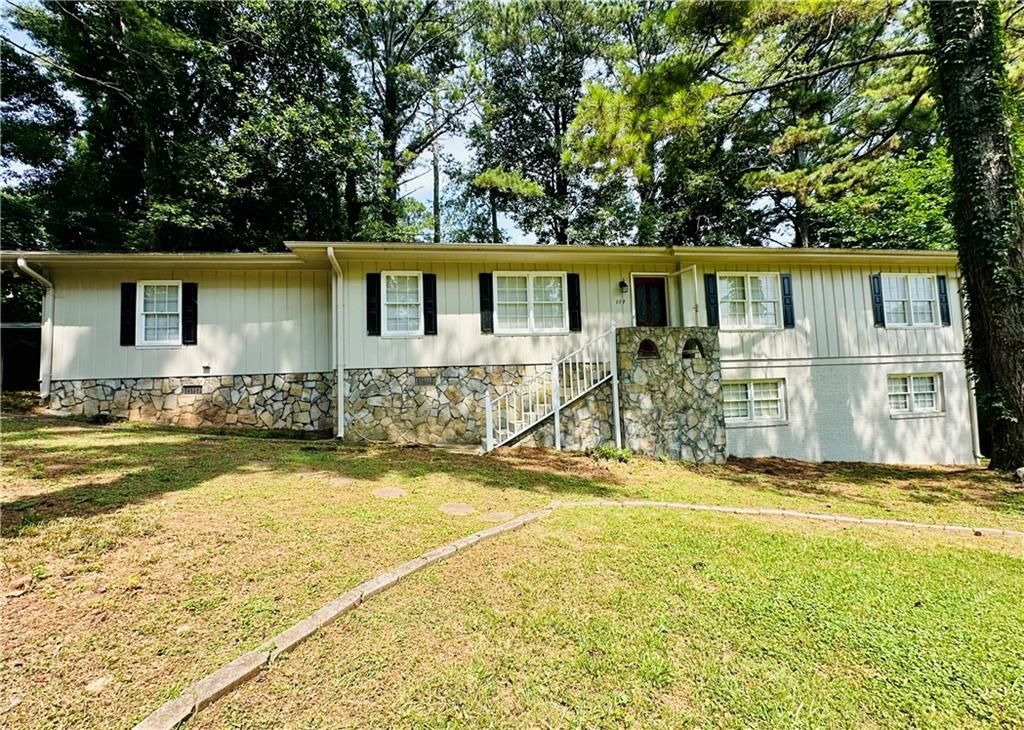 177 Old Rosser Road SW, Lilburn, GA 30047