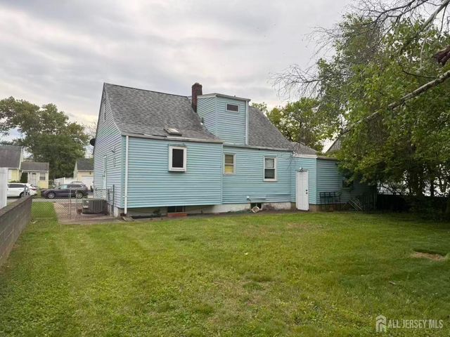 11 Pelham Avenue, Edison, NJ 08034