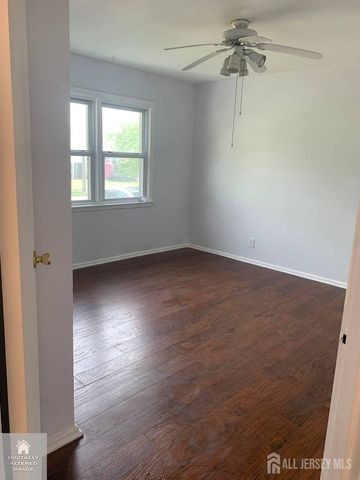 11 Pelham Avenue, Edison, NJ 08034
