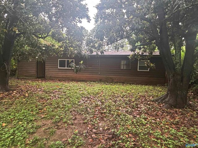 2210 Norwood Drive, Huntsville, AL 35810