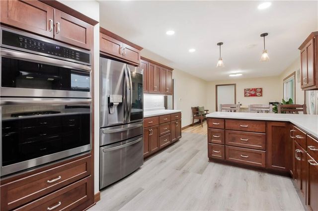 5217 E Hamilton Avenue, Eau Claire, WI 54701