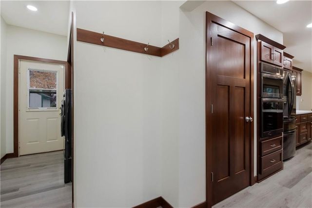 5217 E Hamilton Avenue, Eau Claire, WI 54701