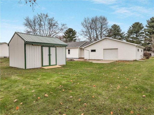 5217 E Hamilton Avenue, Eau Claire, WI 54701