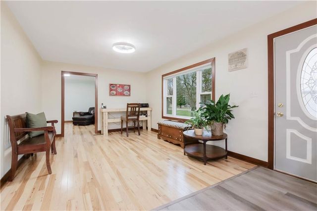 5217 E Hamilton Avenue, Eau Claire, WI 54701