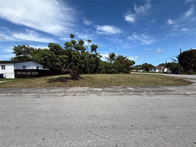22365 SW 119th Ave, Miami, FL 33170