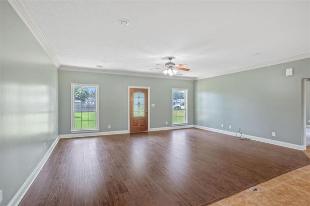 310 Louviere, Welsh, LA 70591