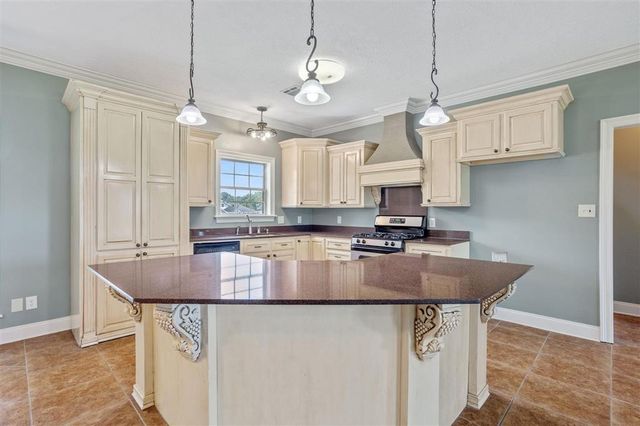 310 Louviere, Welsh, LA 70591