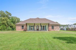 310 Louviere, Welsh, LA 70591