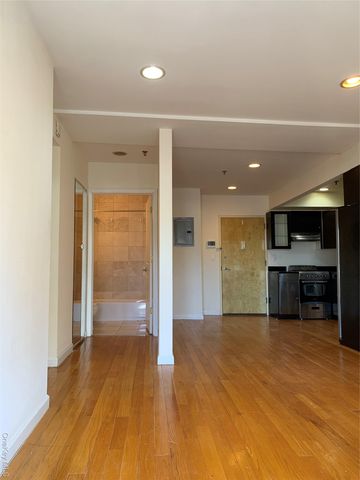 82-65 116th Street 603, Richmond Hill North, NY 11418