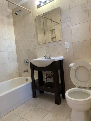 82-65 116th Street 603, Richmond Hill North, NY 11418