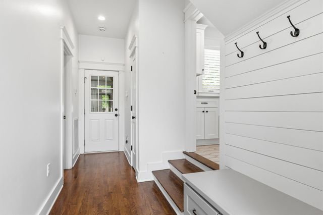 1225 Davidson Rd, Nashville, TN 37205