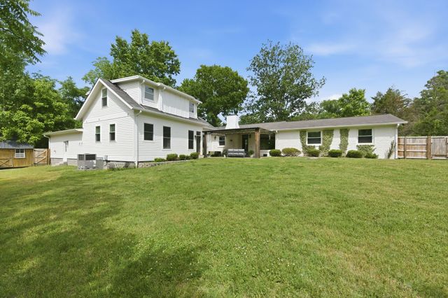 1225 Davidson Rd, Nashville, TN 37205