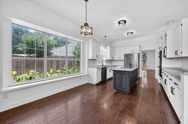2400 Sweet Grass Trail, Flower Mound, TX 75028