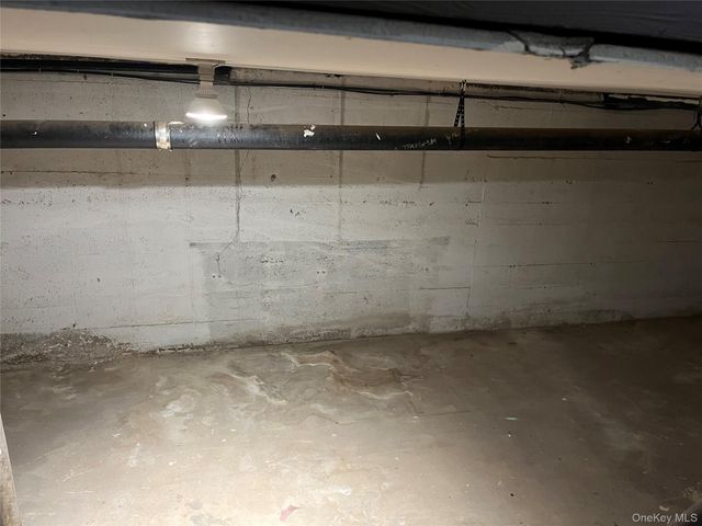 163 Main Street, Port Washington, NY 11050