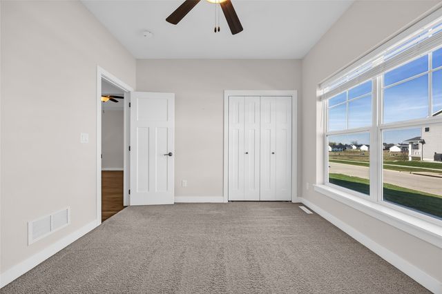 2459 Rookwood Lane, Marion, IA 52302