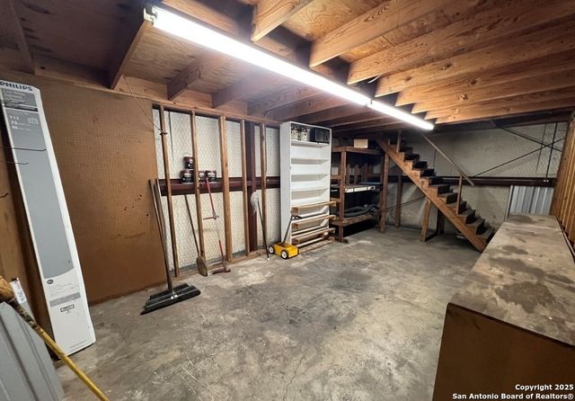 701 E Court, Seguin, TX 78155