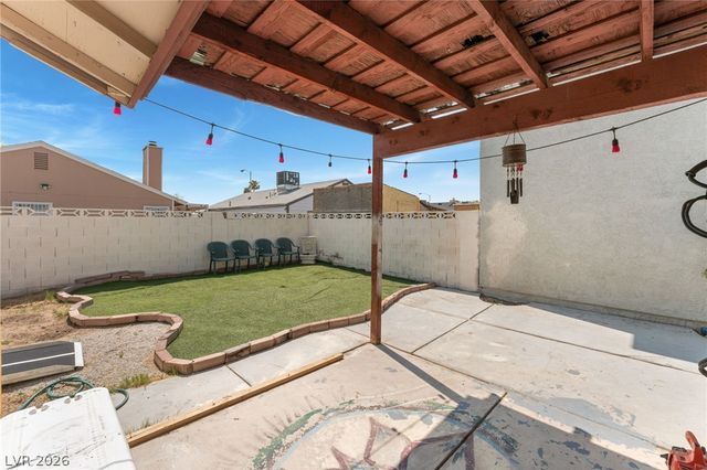 108 Sirnoble Street, Las Vegas, NV 89110