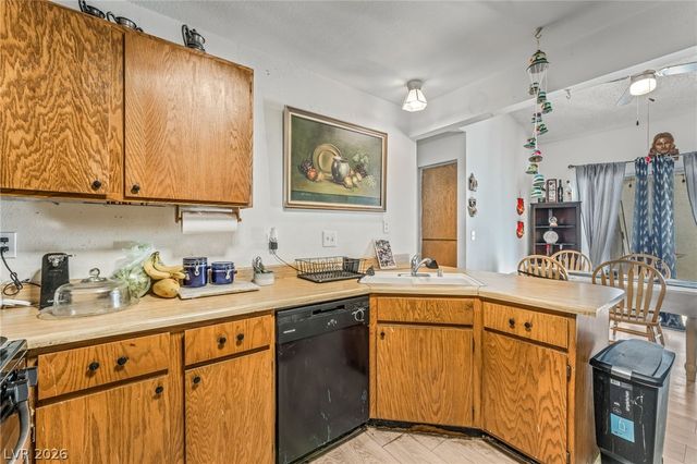 108 Sirnoble Street, Las Vegas, NV 89110