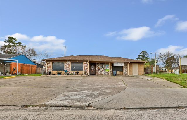 827 Casey Street, Channelview, TX 77530