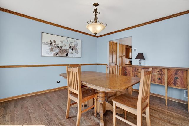 113 Woodlet Lane, Bolingbrook, IL 60490