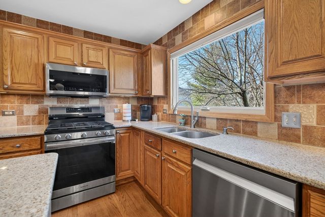 113 Woodlet Lane, Bolingbrook, IL 60490