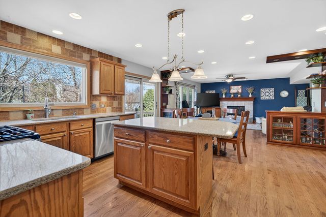 113 Woodlet Lane, Bolingbrook, IL 60490