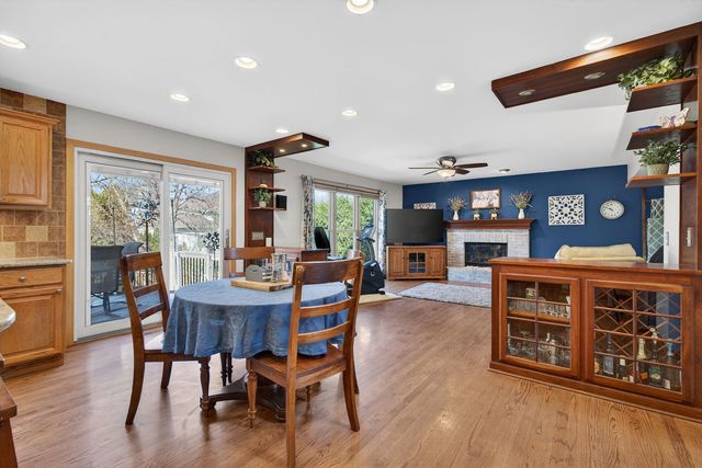 113 Woodlet Lane, Bolingbrook, IL 60490