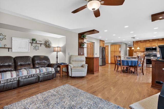 113 Woodlet Lane, Bolingbrook, IL 60490