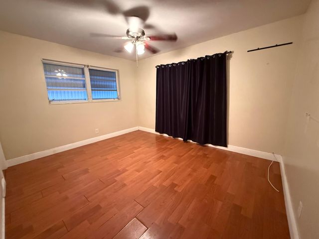 224 Tamoshanter Drive, Palm Springs, FL 33461